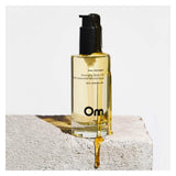 PumpBottle of OMOrganics PinkCoconut AromaticBodyOil Lifestlye